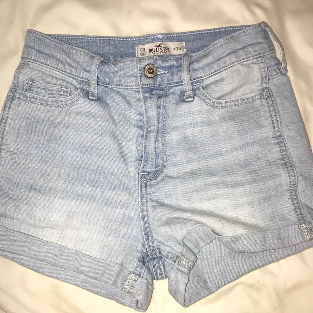 Hollister high rise shorts